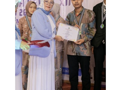 Penghargaan Siswa Berprestasi