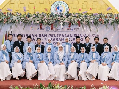 Foto Bersama Perpisahan kelas 12