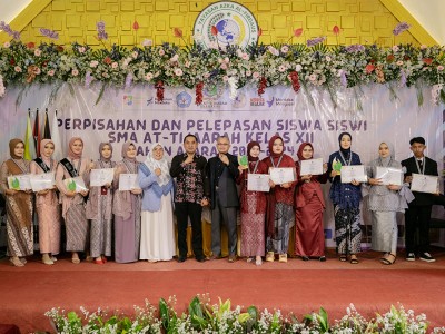 Foto Perpisahan 2023/2024