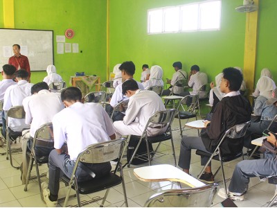 RUANG 03