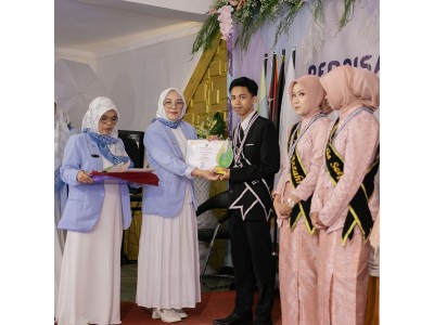 Penghargaan Siswa Berprestasi