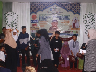 Santunan anak yatim dan Duafa
